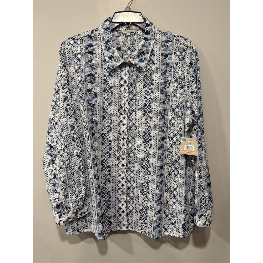 John Mark NWT 2X Blue Print embroidered Eyelet- Button Front Top Collar